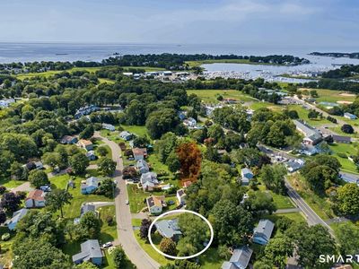 11 Woodside Drive