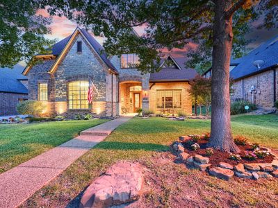 768 Windsong Ln