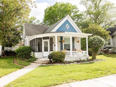 305 W Clark Ave