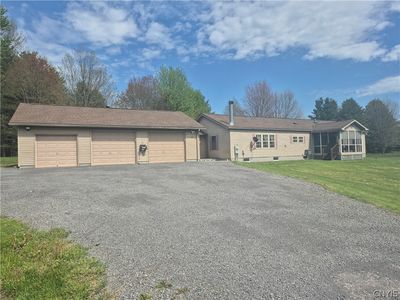 Property at 46 Craw Rd, Central Square, NY