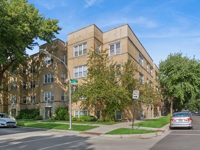 4307 N Troy St #2