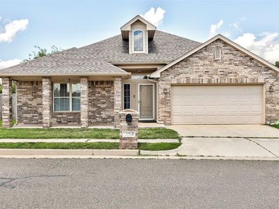 12017 Garden Ct