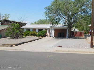 2117 N Western Ave