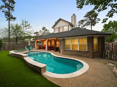 12226 Fall River Pass Ln