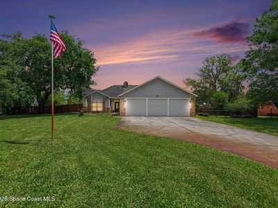 1205 War Eagle Blvd