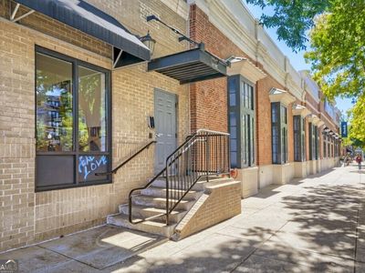 1221 Caroline St NE APT 211