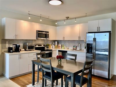 888 Kapiolani Blvd #1912