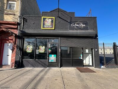 72 Irvine Turner Blvd