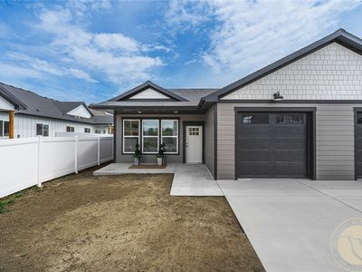1127-1129 Buffalo Crossing Dr