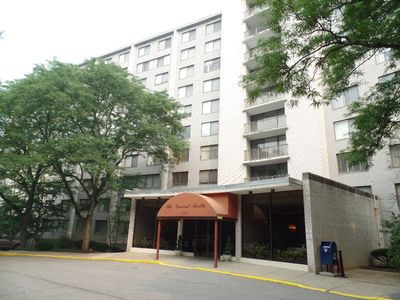 1150 Bower Hill Rd APT 708B
