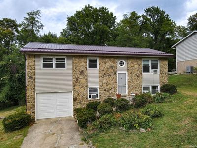 315 N Chandler Dr