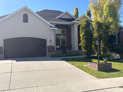 1239 Willowbrook Ln