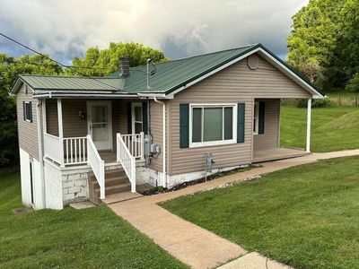 156 Plumley Ln