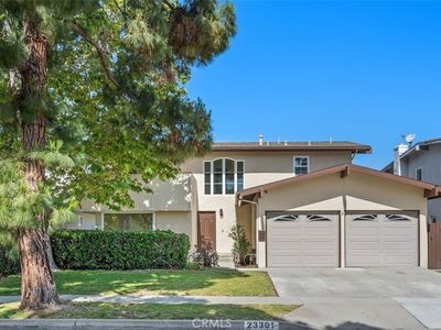 23301 Los Codona Ave