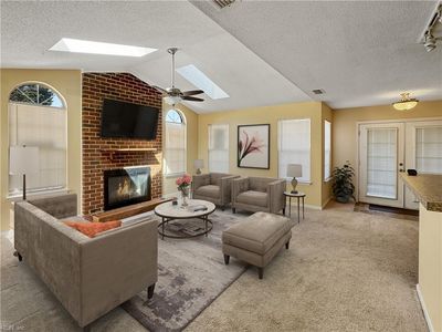 422 Lees Mill Dr