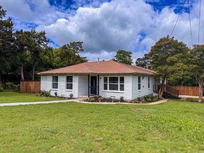 5403 Mona Ln