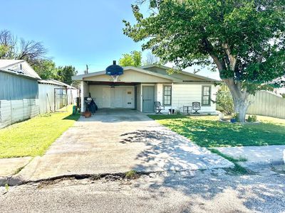 907 N Carol Ave