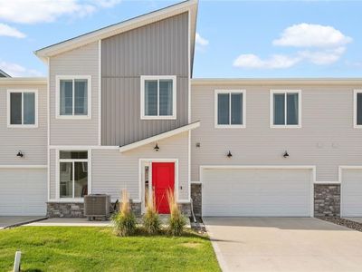 9556 Crestview Dr