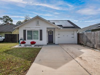 714 Little Crescent St