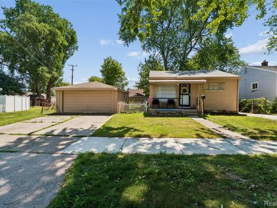 17134 Robert St