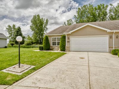 Property at 1423 E 177th Ct, Lowell, IN