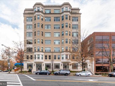 2600 Pennsylvania Ave NW APT 2D