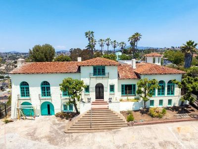 3600 Paradise Valley Rd