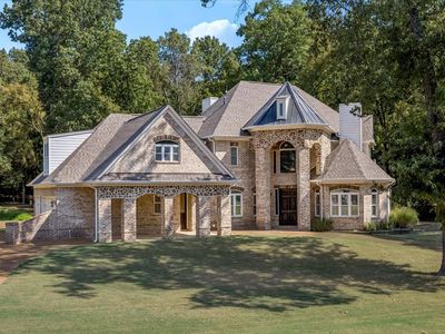25 Lancaster Dr