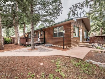 8850 Chipita Park Rd