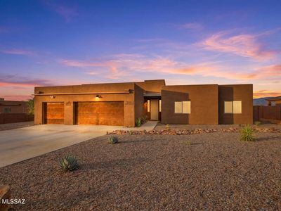3335 E Canyoneer Dr