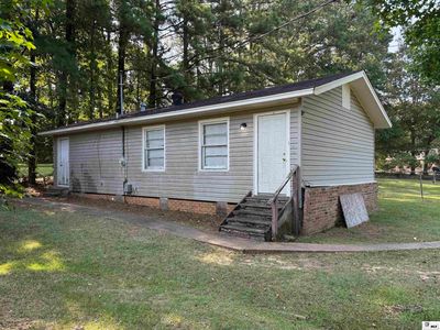 2903 Winona Dr