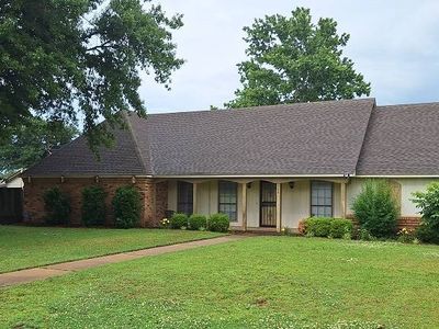106 Crestline Dr