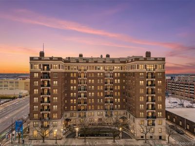 2900 E Jefferson Ave #61-C8