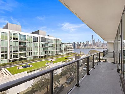 1200 Avenue At Port Imperial APT 503