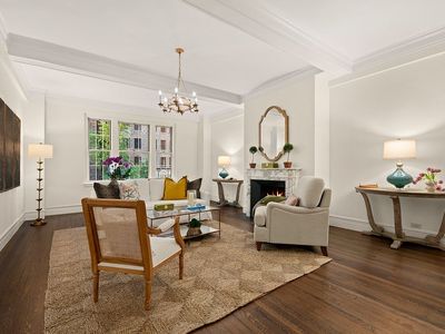 444 E 57th St APT 4A