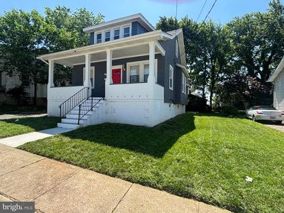 4619 Asbury Ave
