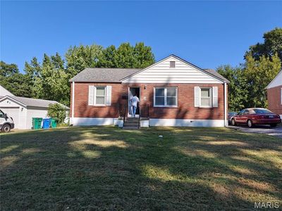 2 Saint Martha Ct