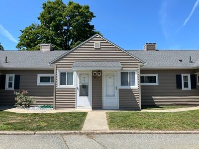 180 Applewood Dr #180