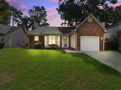 105 Parish Parc Dr
