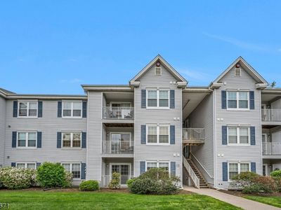 213 Stratford Pl