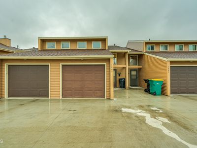 1205 S Washington St