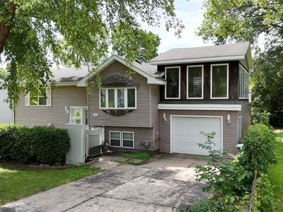 Property at 225 George St, Hartford, IA