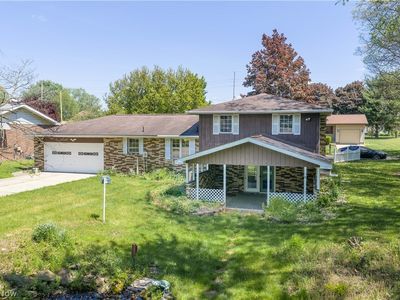 Property at 1424 Oak St, Dover, OH