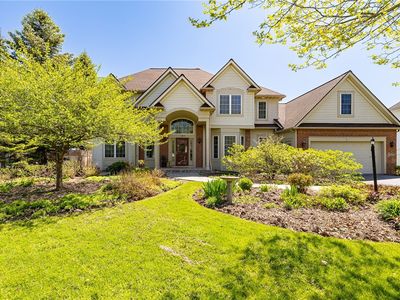 185 Barclay Square Dr