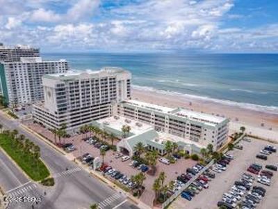 2700 N Atlantic Ave #708