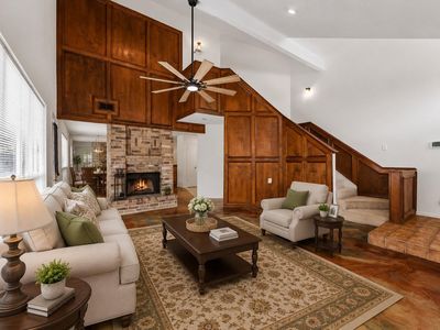 3806 Crystal Falls Dr