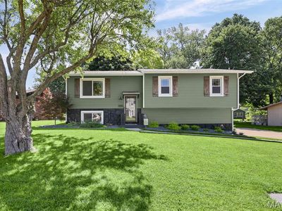 1968 Lemontree Ln