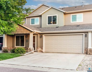 2813 E Indigo Pl