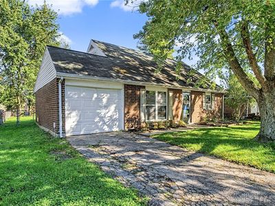 2517 Foxchase Ct W