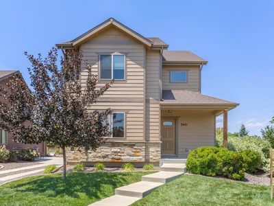 3441 Foster Pl